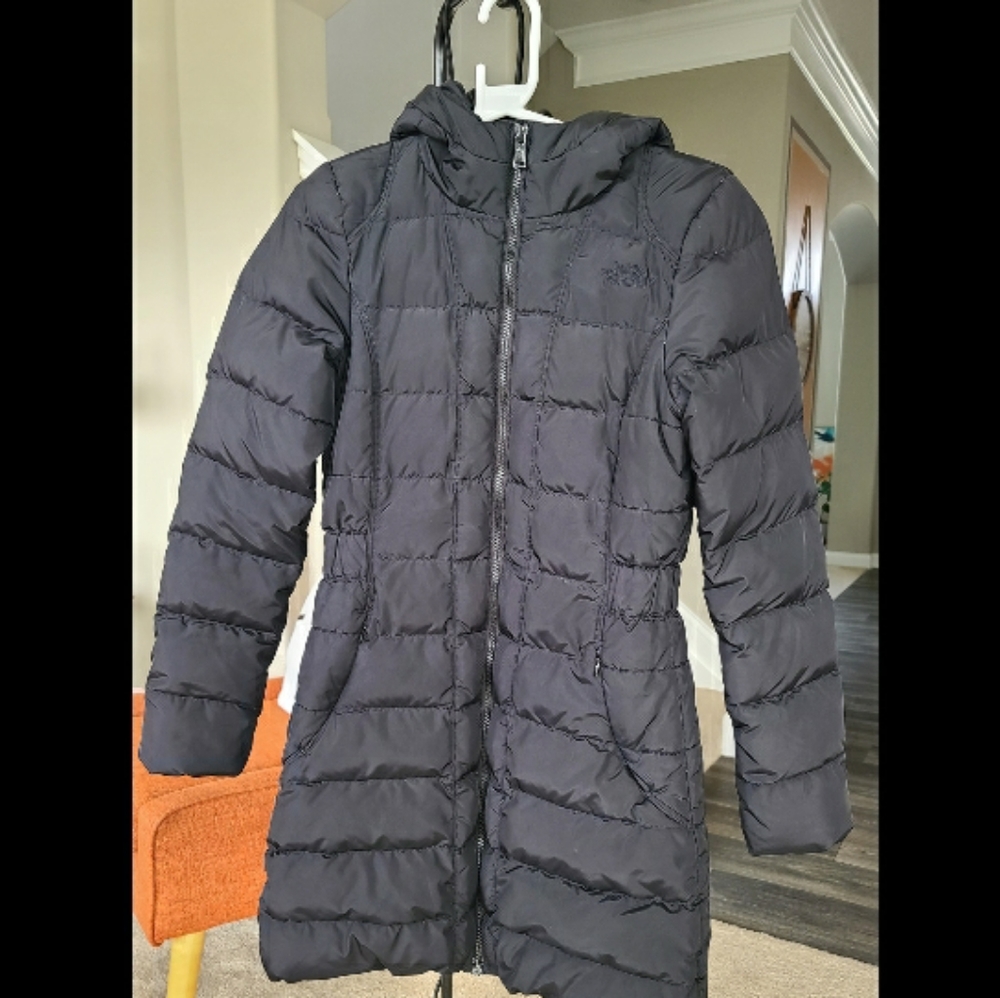 Sold-North face Gotham Parka XS